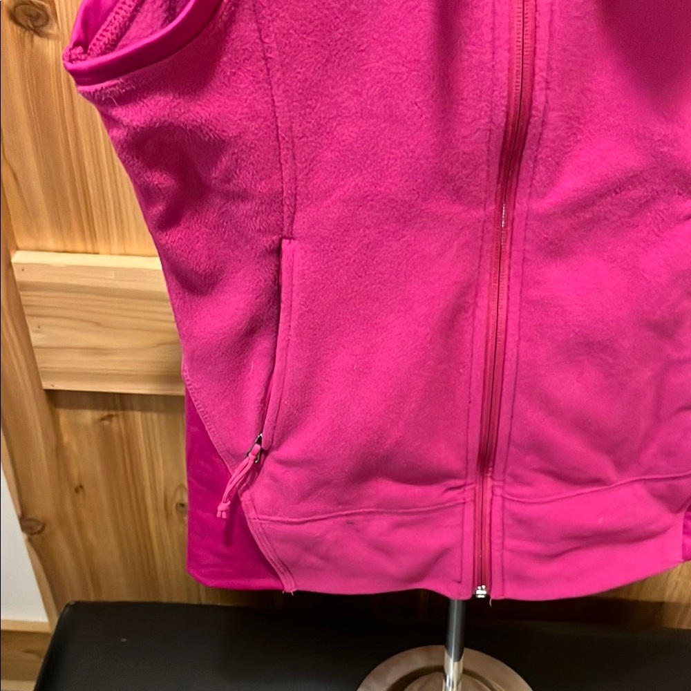 Columbia Fuchsia Women's Fleece Vest - Picture 5 of 10